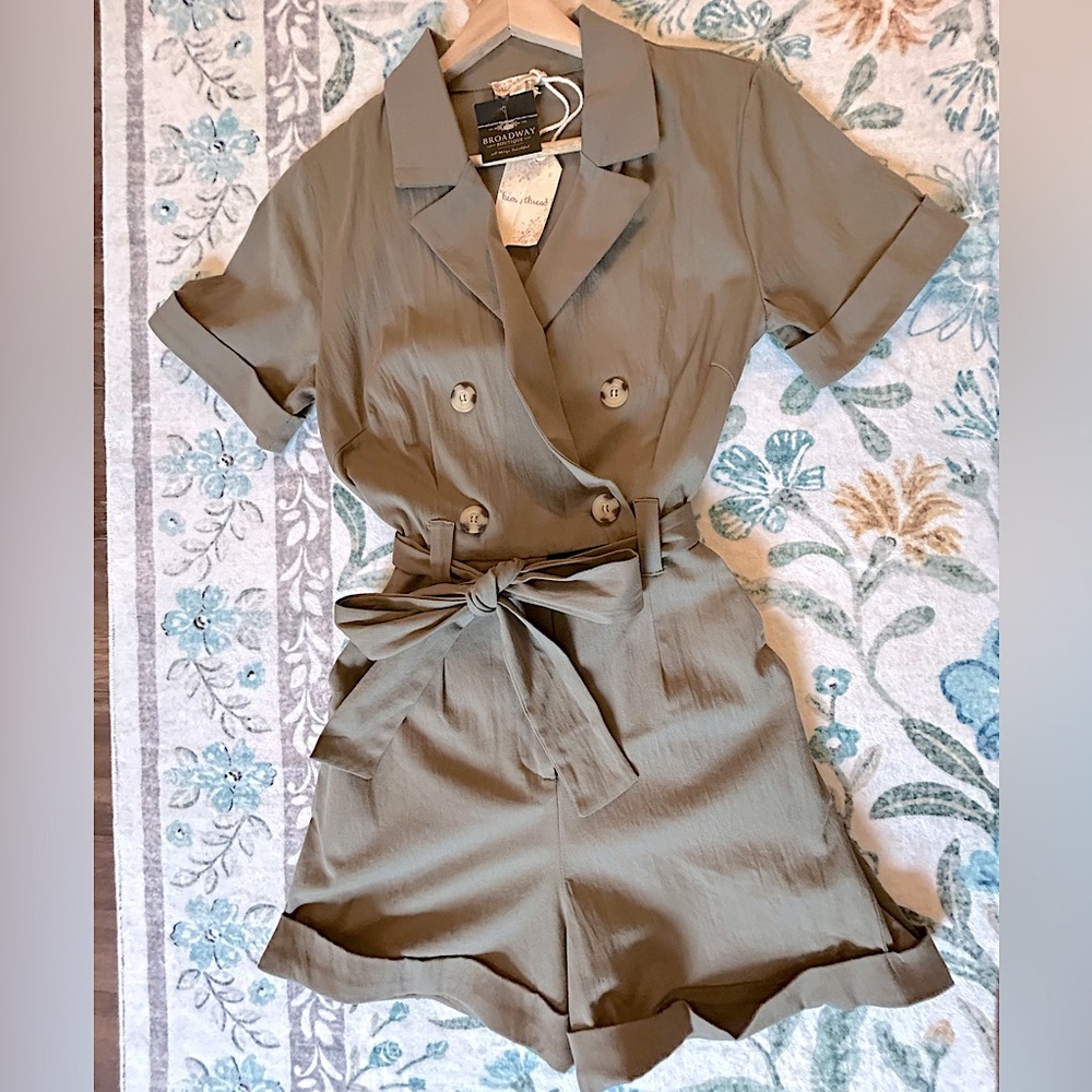 Hem & Thread Olive Green Short Sleeve Romper - Picture 4 of 16